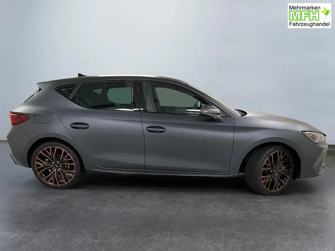 CUPRA Leon - Thumbnail 8