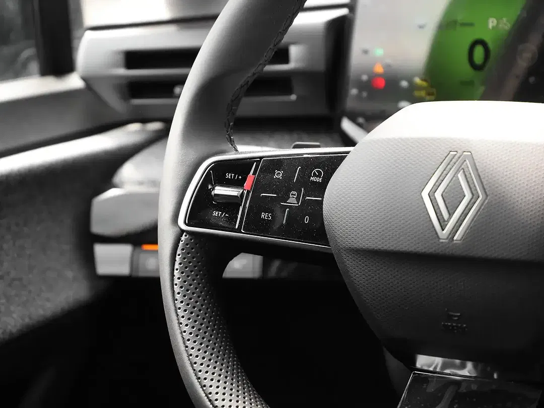 Renault Clio - Thumbnail 8