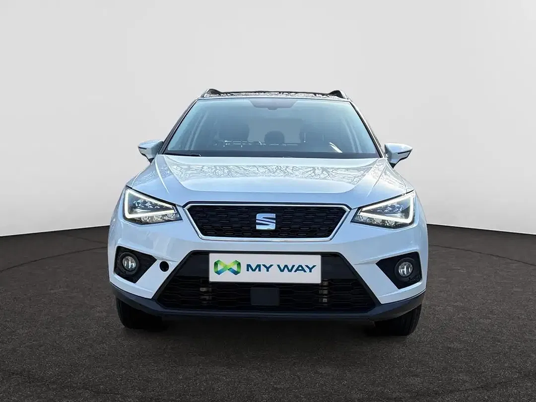 SEAT Arona - Thumbnail 2