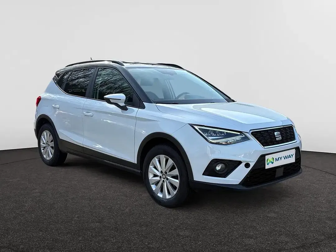 SEAT Arona - Thumbnail 3