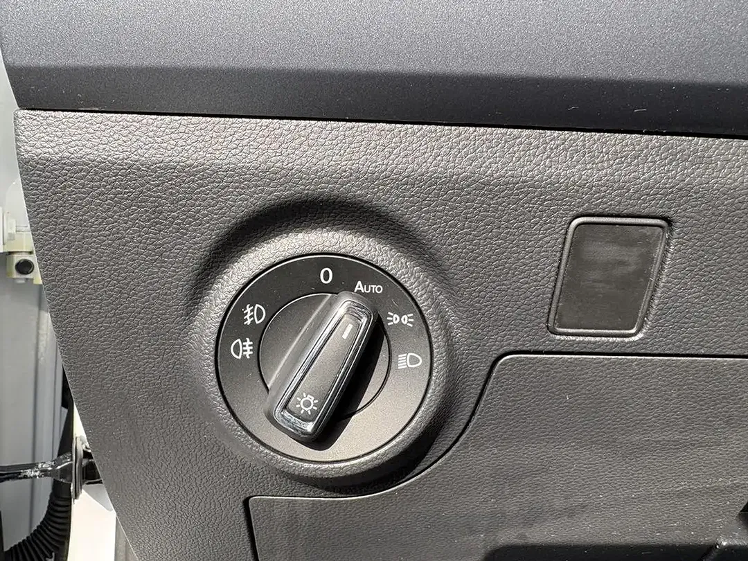 SEAT Arona - Thumbnail 6