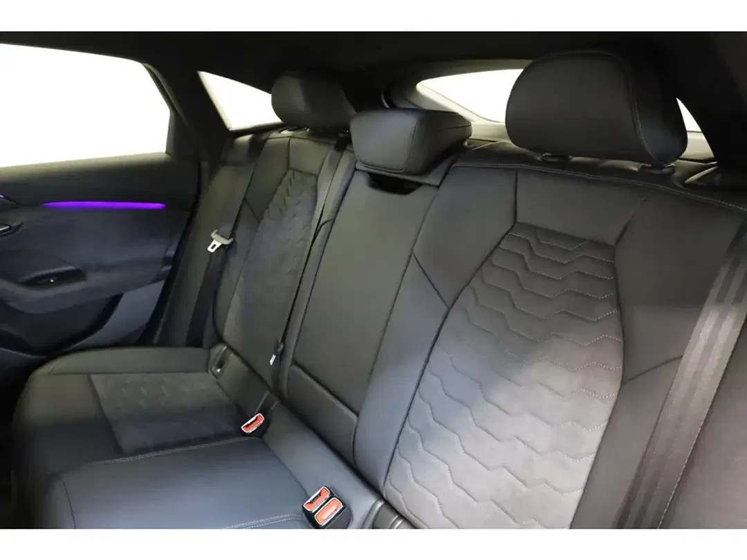 Audi A6 - Thumbnail 10