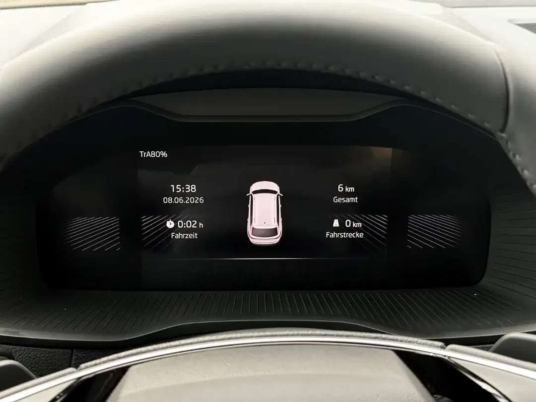 Skoda Superb - Thumbnail 8