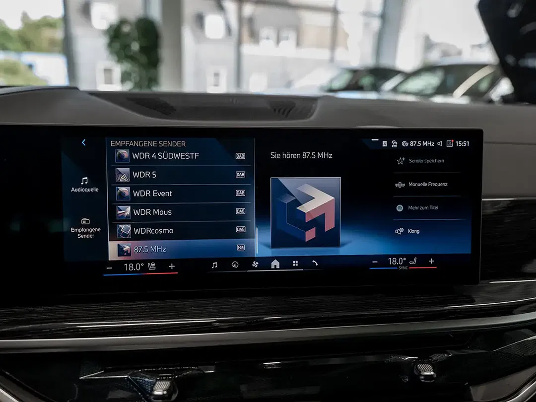 BMW X5 - Thumbnail 13