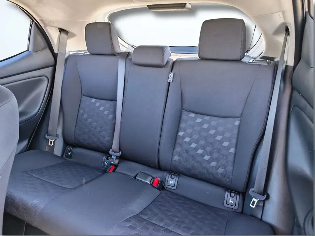 Mazda 2 - Thumbnail 6