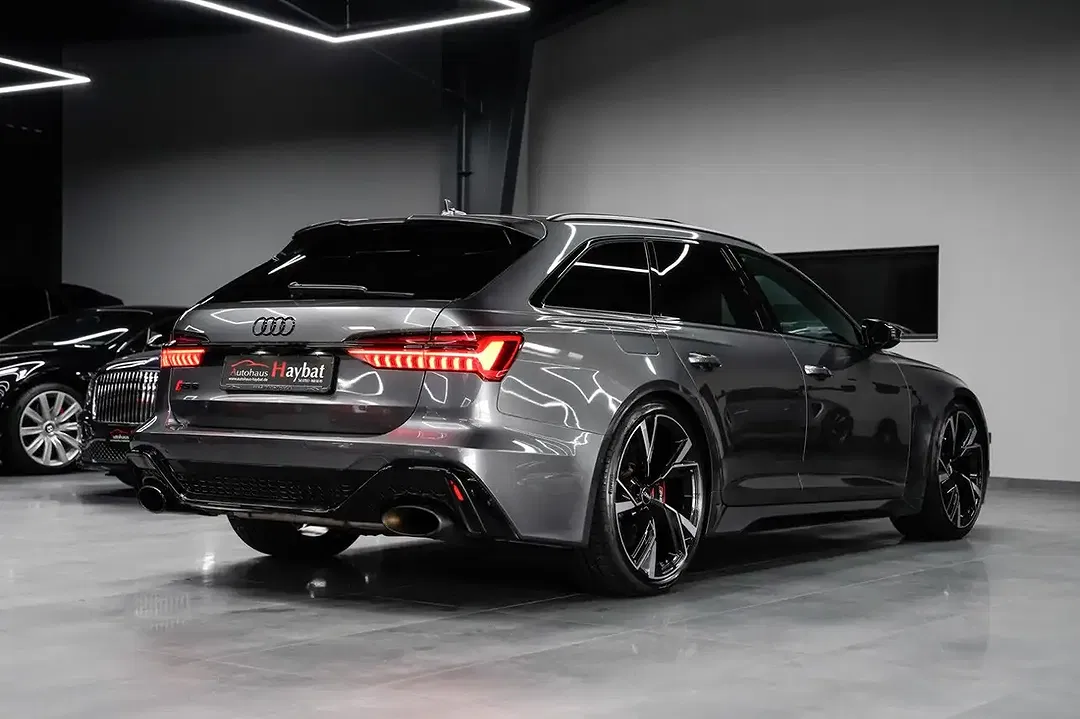 Audi RS6 - Thumbnail 10