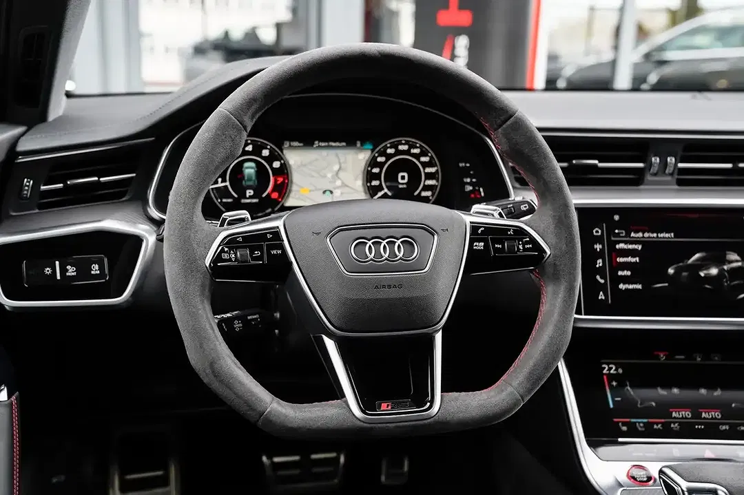 Audi RS6 - Thumbnail 14
