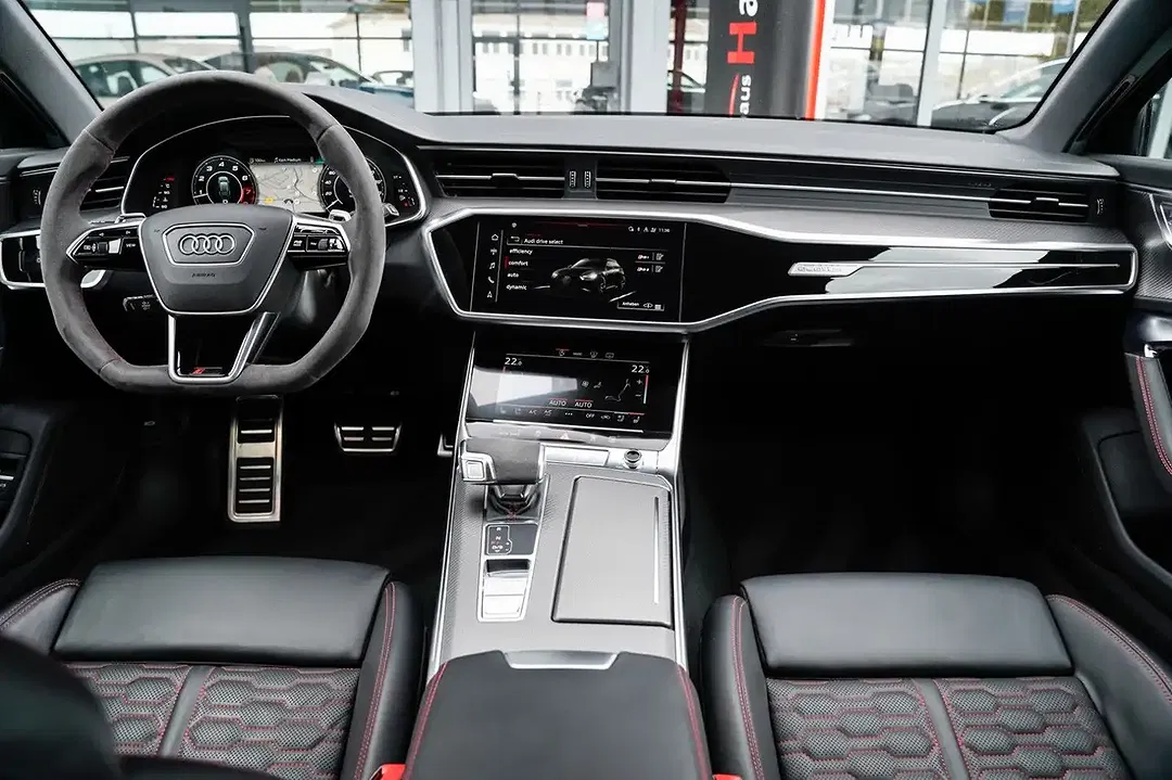 Audi RS6 - Thumbnail 15