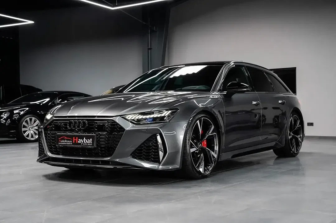 Audi RS6 - Thumbnail 3