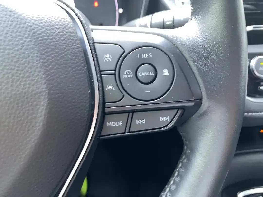 Suzuki Swace - Thumbnail 19