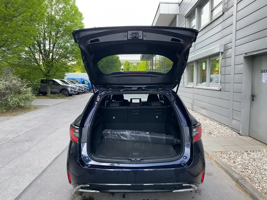 Suzuki Swace - Thumbnail 7