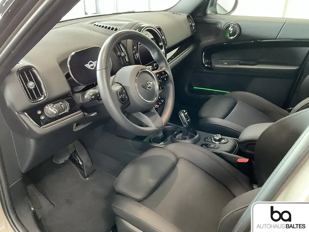 MINI Cooper Countryman - Thumbnail 10