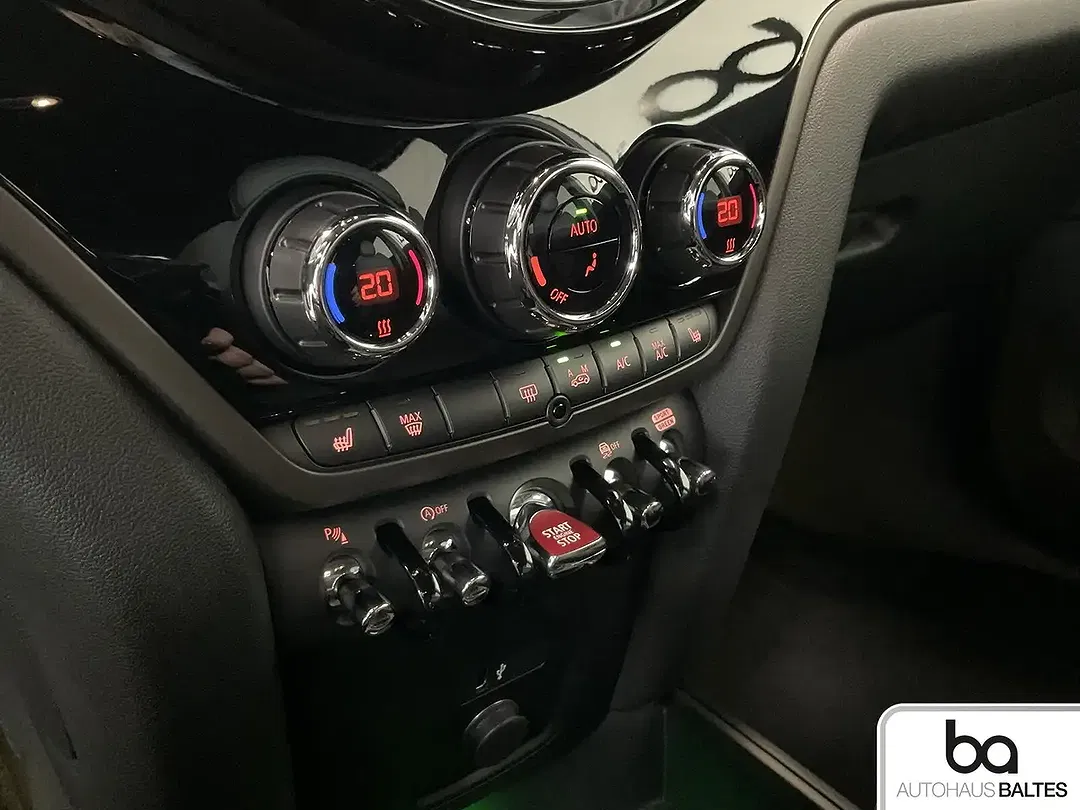 MINI Cooper Countryman - Thumbnail 13