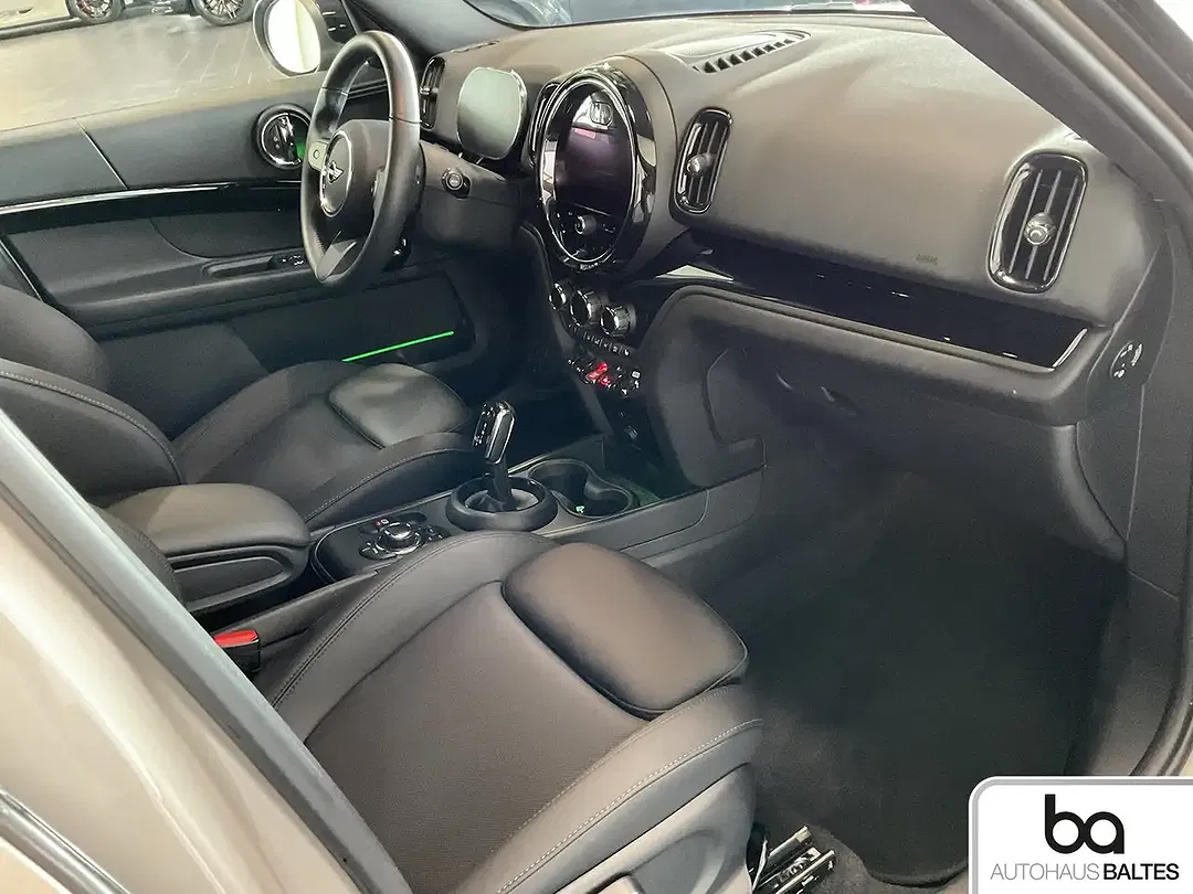 MINI Cooper Countryman - Thumbnail 6