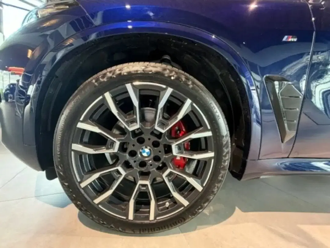 BMW X5 - Thumbnail 6