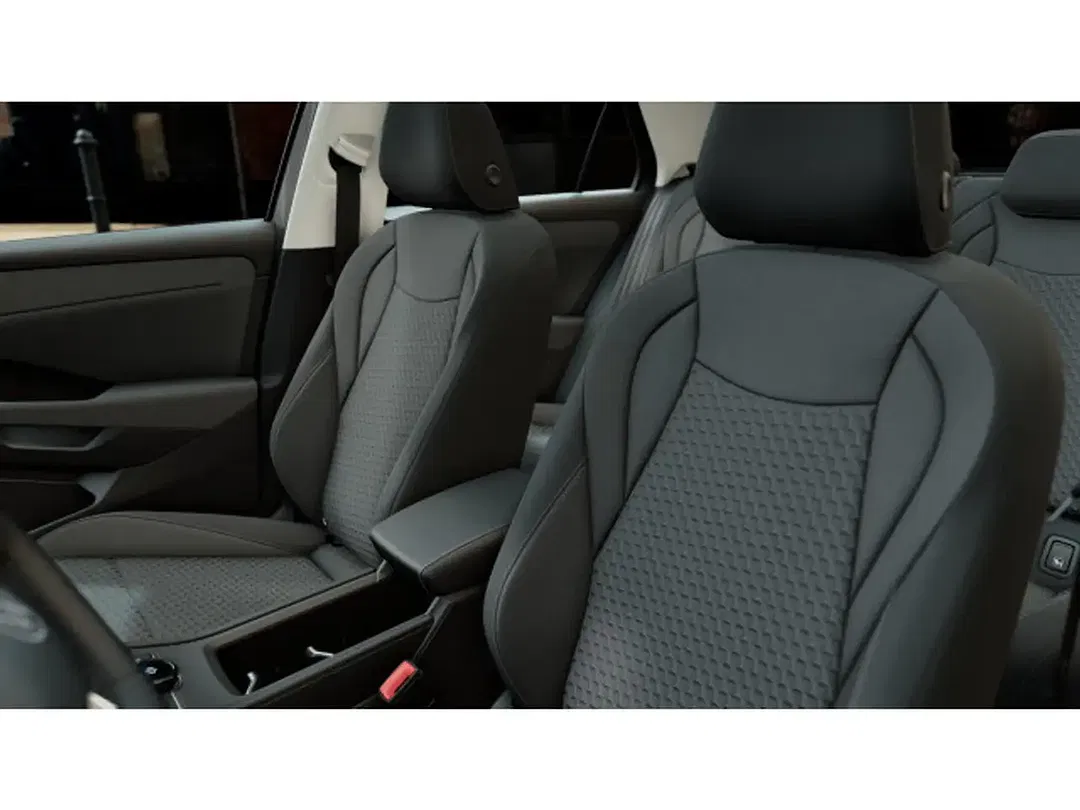 Volkswagen T-Roc - Thumbnail 9