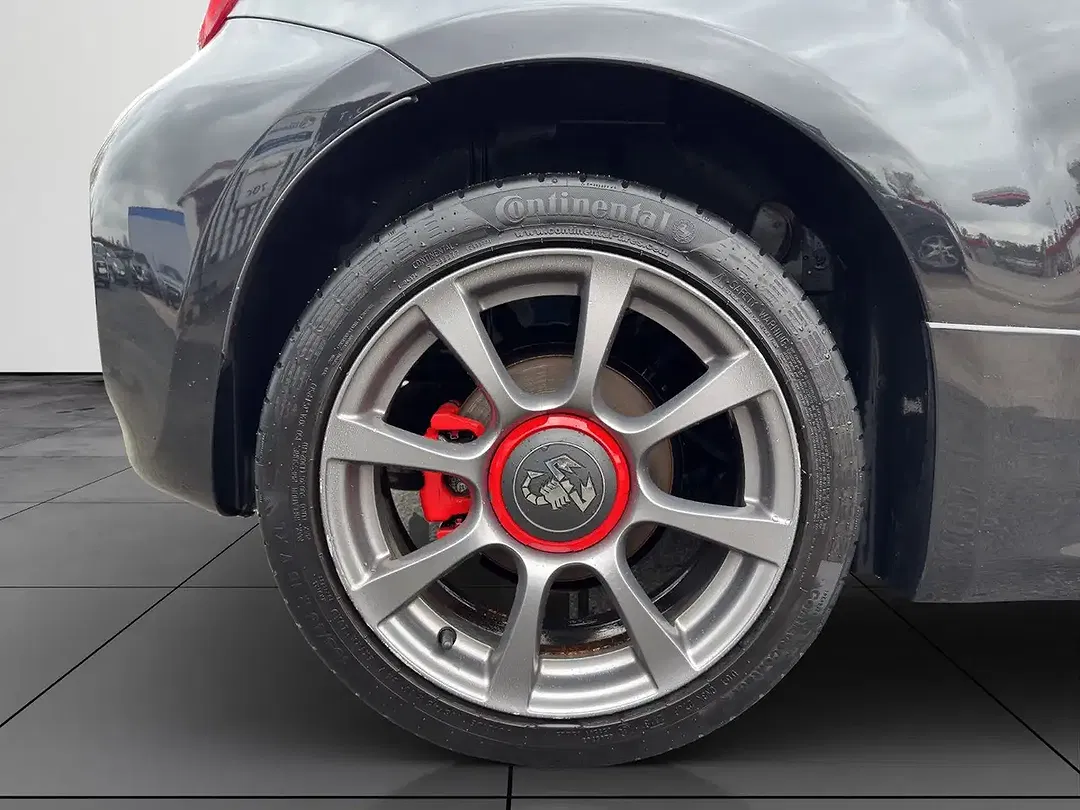 Abarth 595C - Thumbnail 11