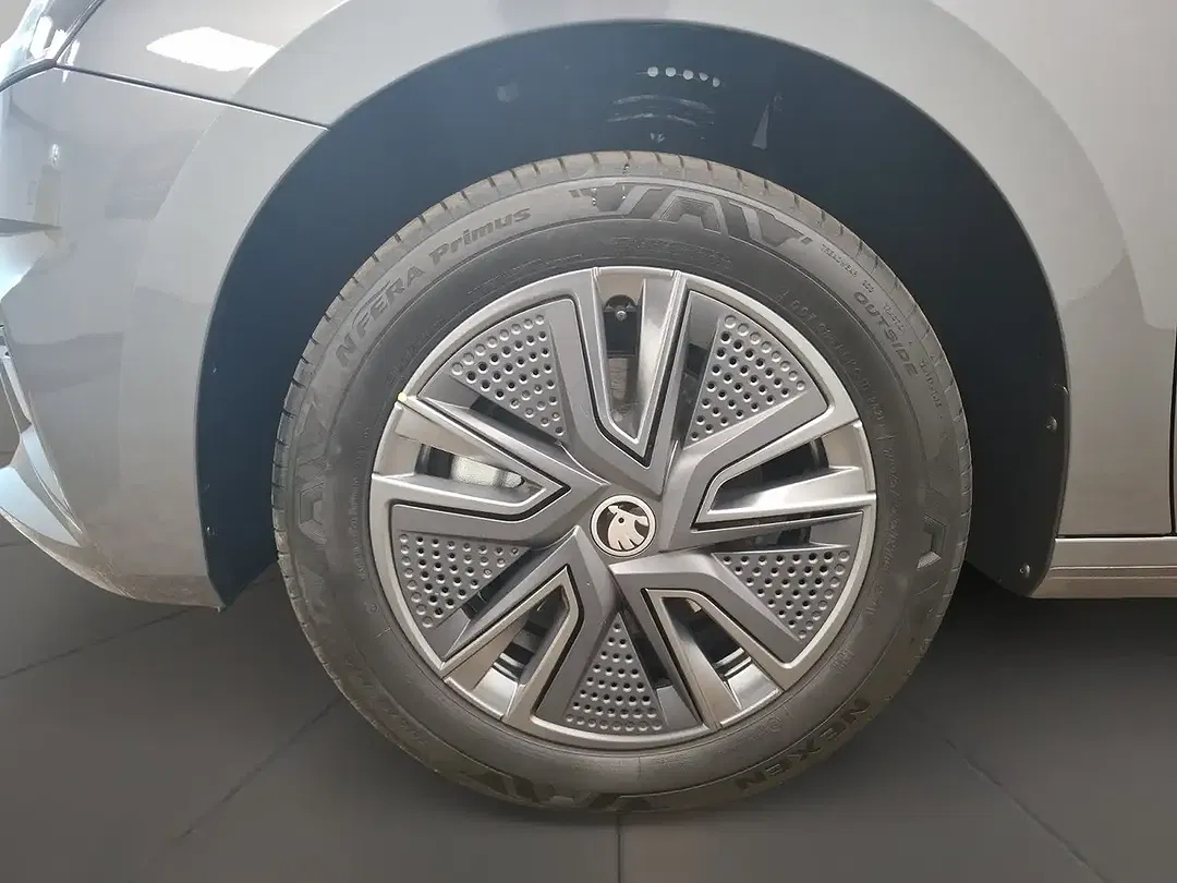 Skoda Fabia - Thumbnail 5