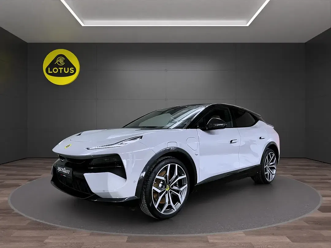 Lotus Eletre - Thumbnail 2