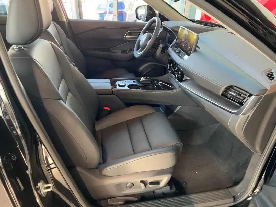 Nissan X-Trail - Thumbnail 9