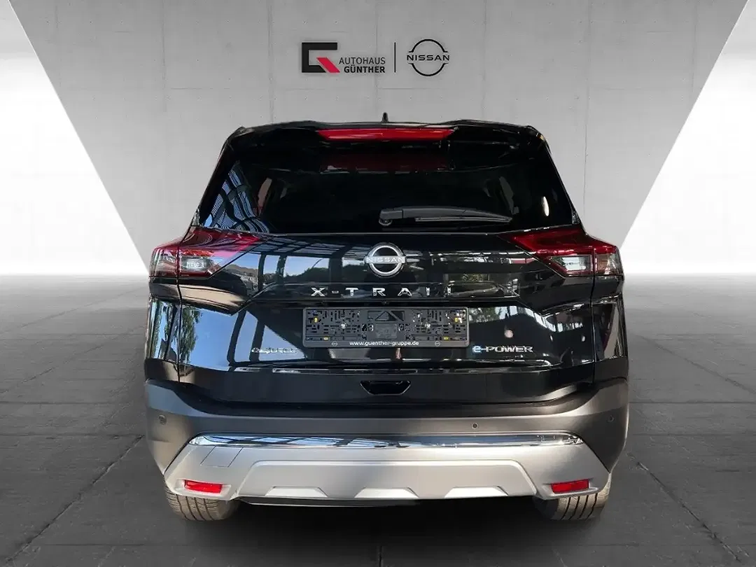 Nissan X-Trail - Thumbnail 2