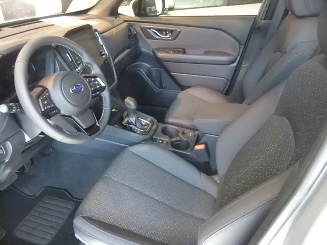 Subaru Forester - Thumbnail 6