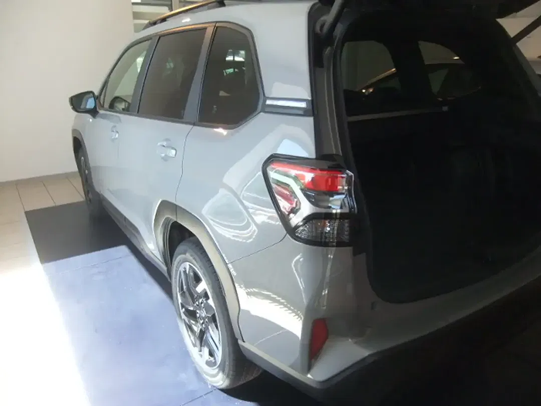 Subaru Forester - Thumbnail 7