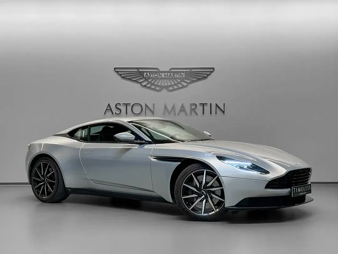 Aston Martin DB11 - Thumbnail 1