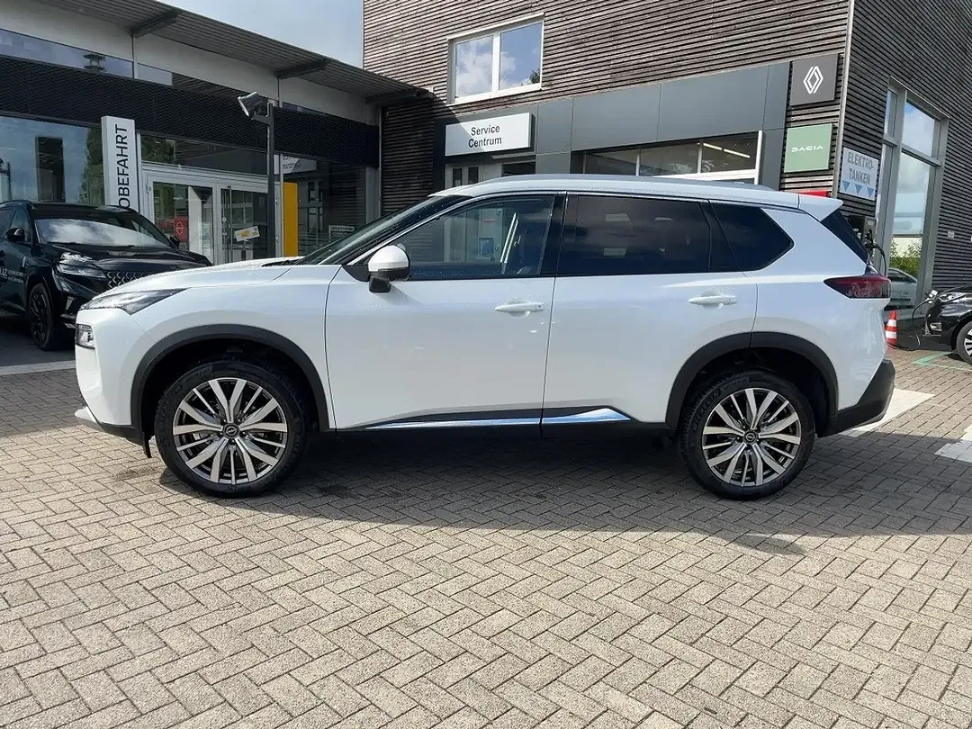 Nissan X-Trail - Thumbnail 2