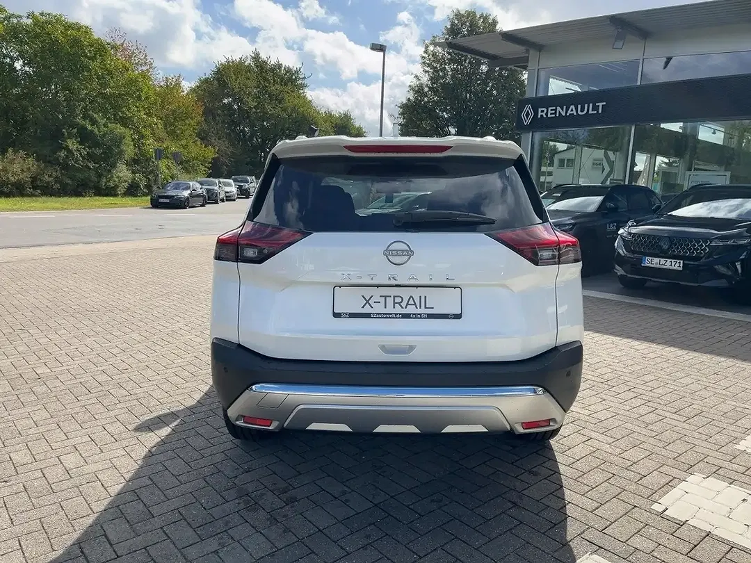 Nissan X-Trail - Thumbnail 3
