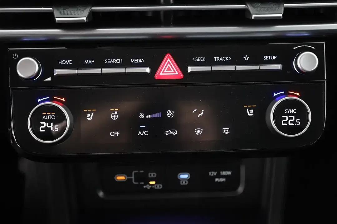 Hyundai TUCSON - Thumbnail 11