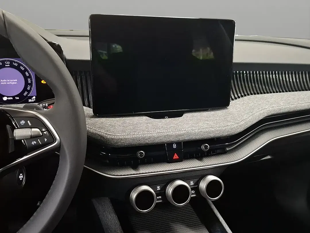 Skoda Superb - Thumbnail 14