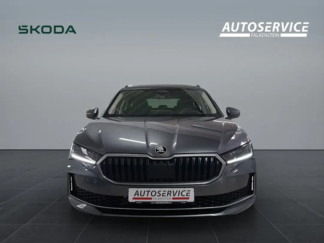 Skoda Superb - Thumbnail 2