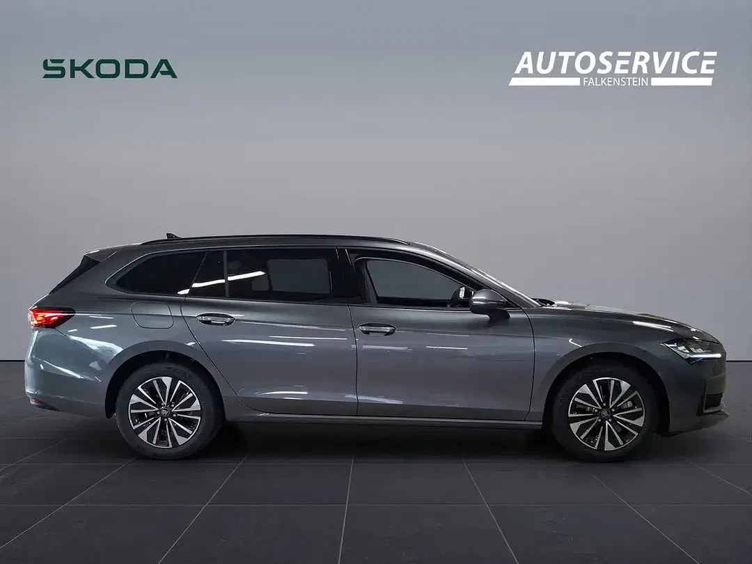 Skoda Superb - Thumbnail 4