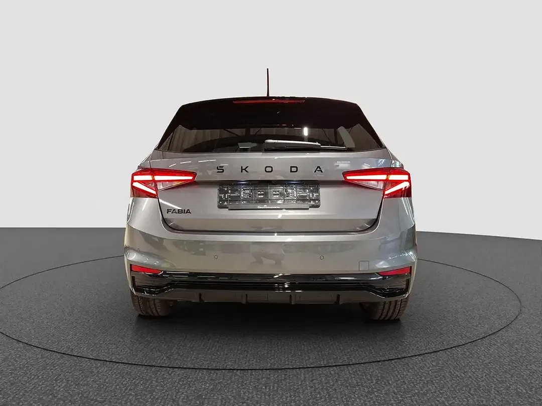 Skoda Fabia - Thumbnail 5