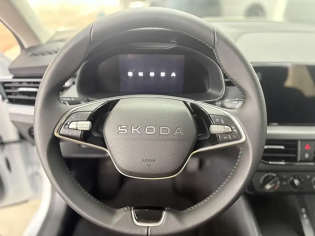 Skoda Kamiq - Thumbnail 13