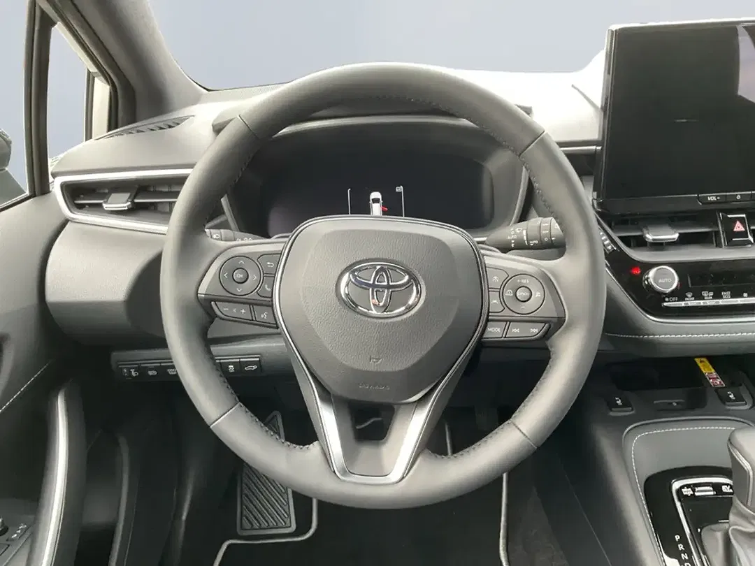 Toyota Corolla - Thumbnail 10