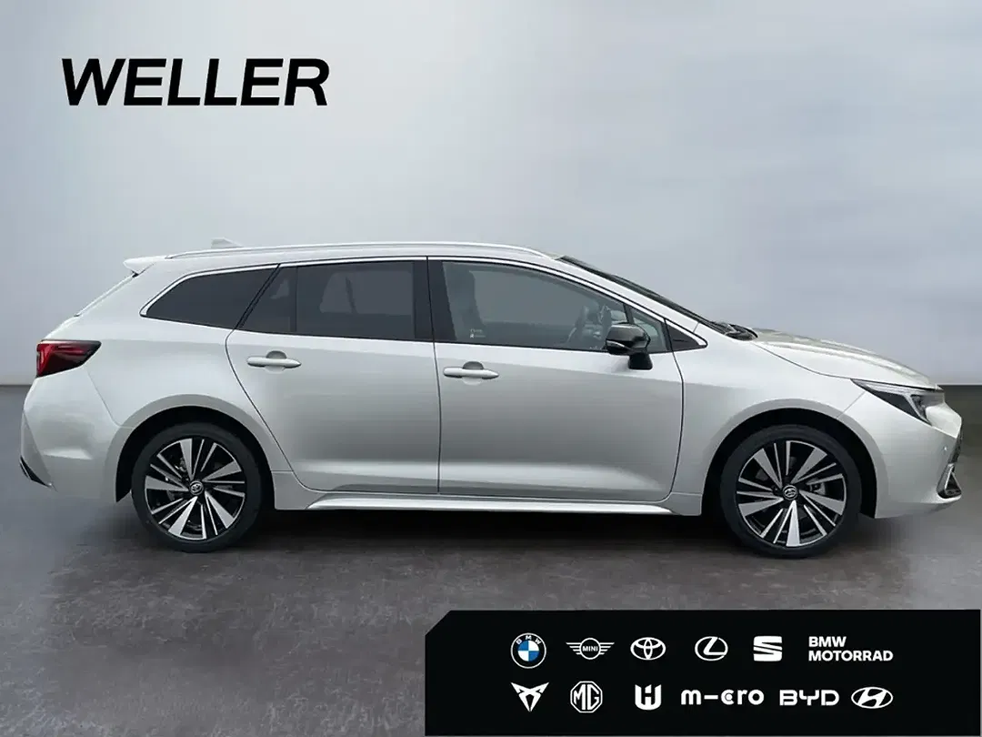 Toyota Corolla - Thumbnail 7