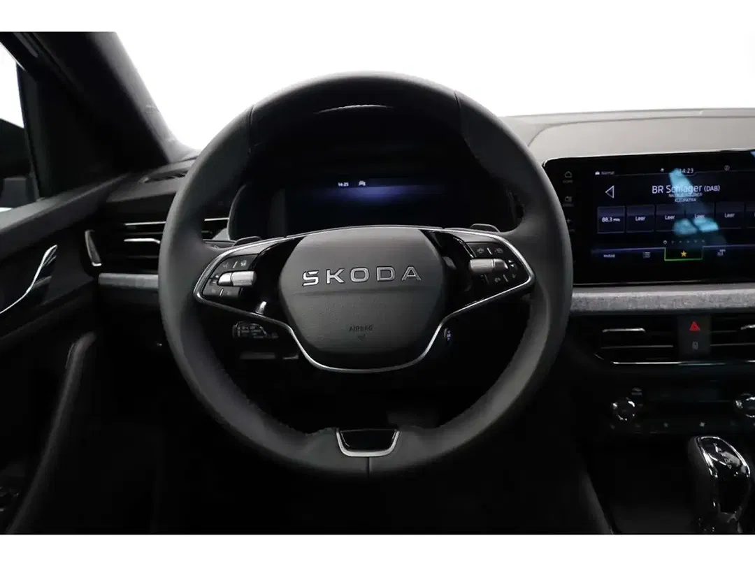 Skoda Scala - Thumbnail 7
