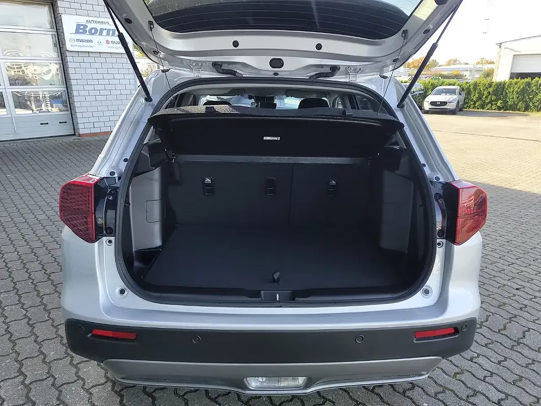 Suzuki Vitara - Thumbnail 8