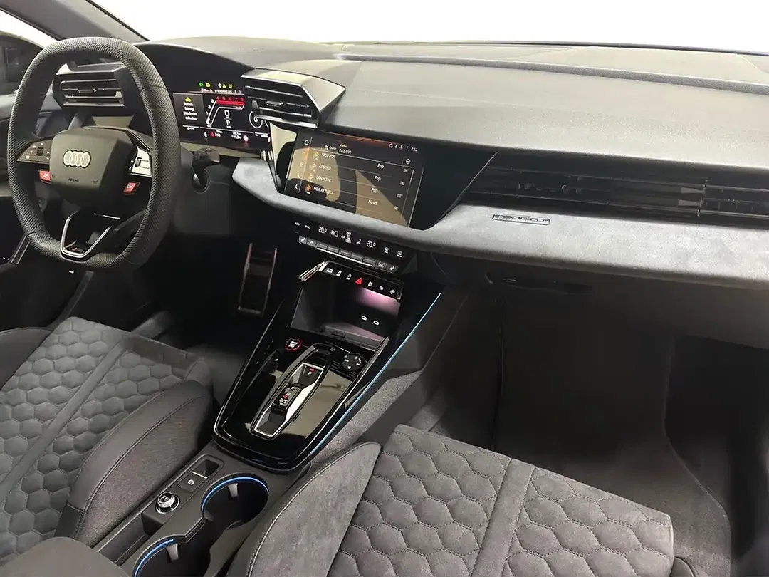 Audi RS3 - Thumbnail 8