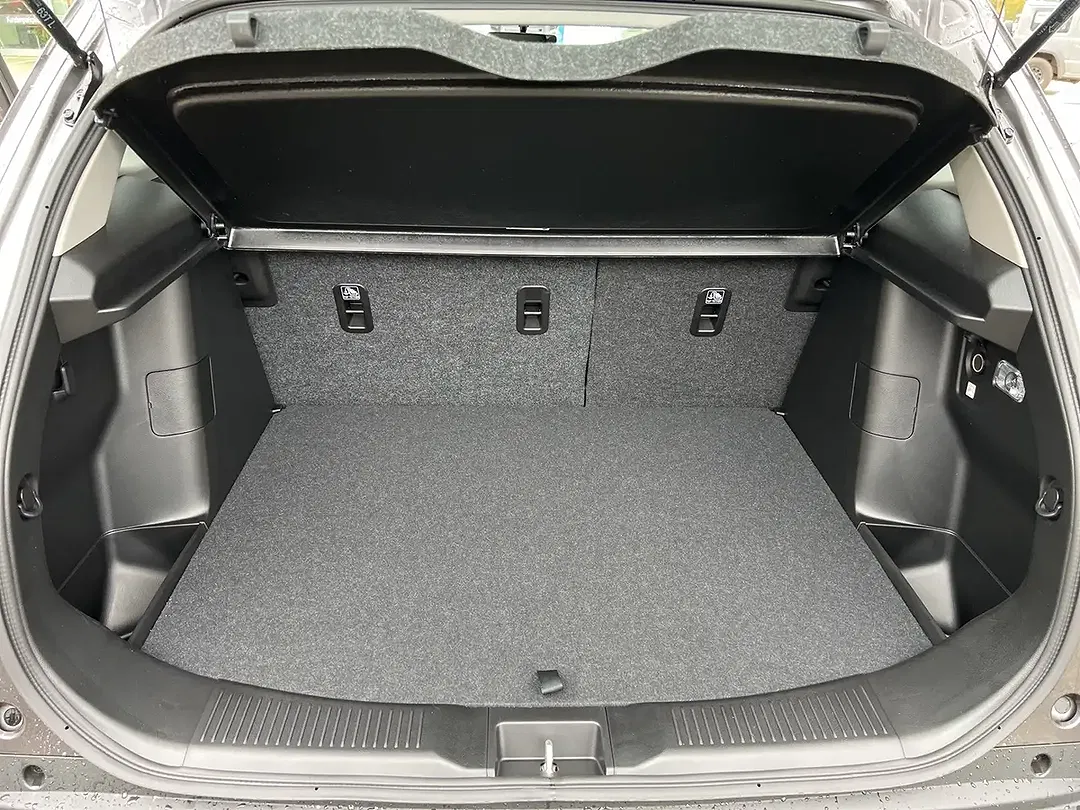 Suzuki S-Cross - Thumbnail 8