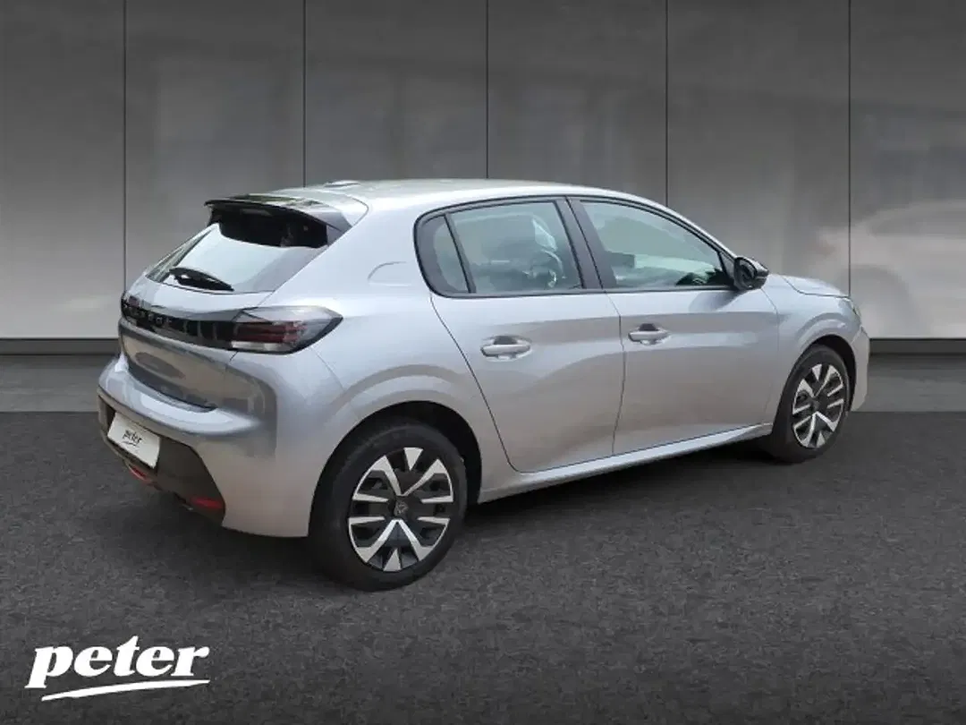 Peugeot 208 - Thumbnail 3