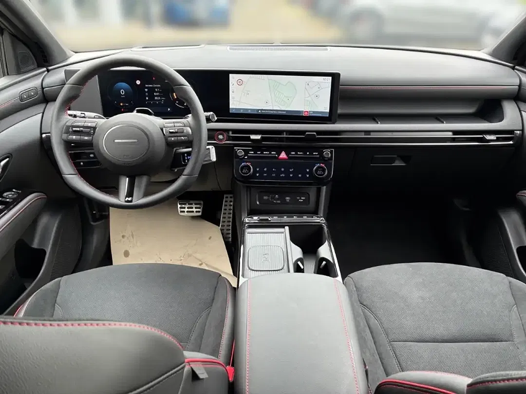 Hyundai TUCSON - Thumbnail 11