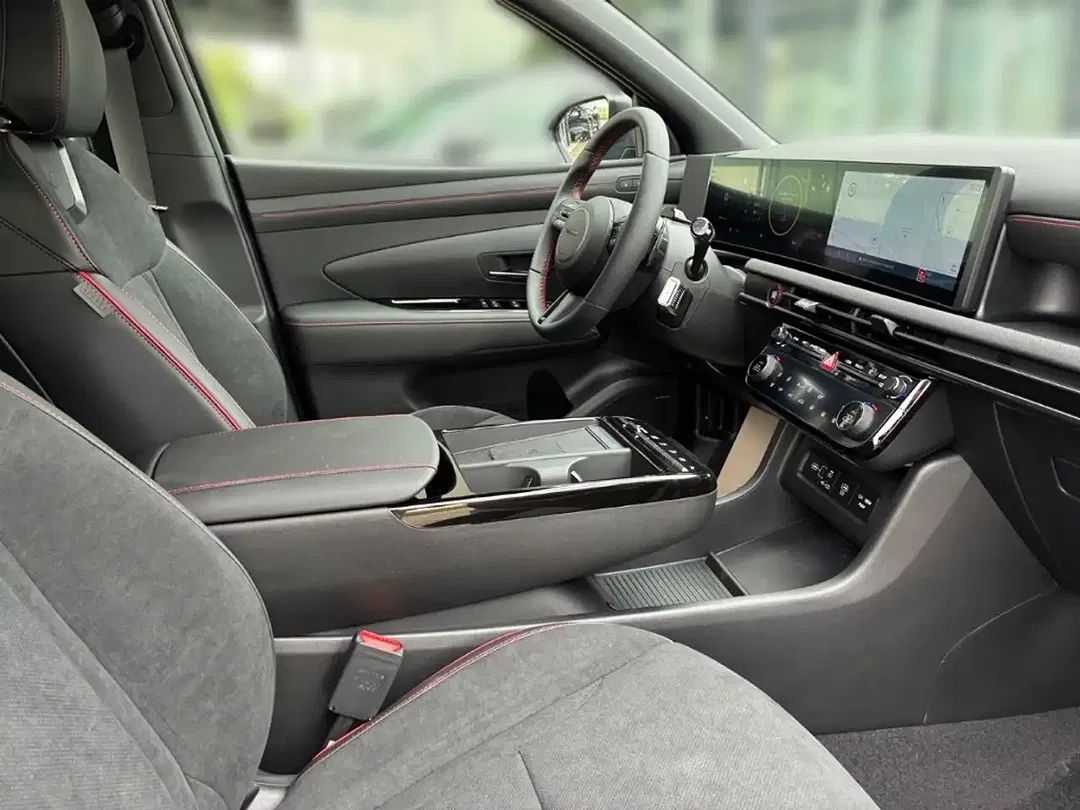 Hyundai TUCSON - Thumbnail 14