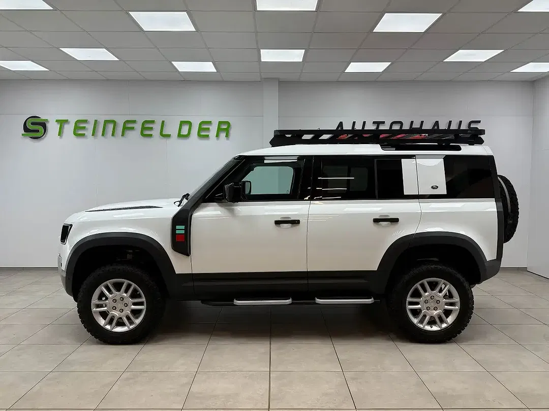 Land Rover Defender - Thumbnail 4