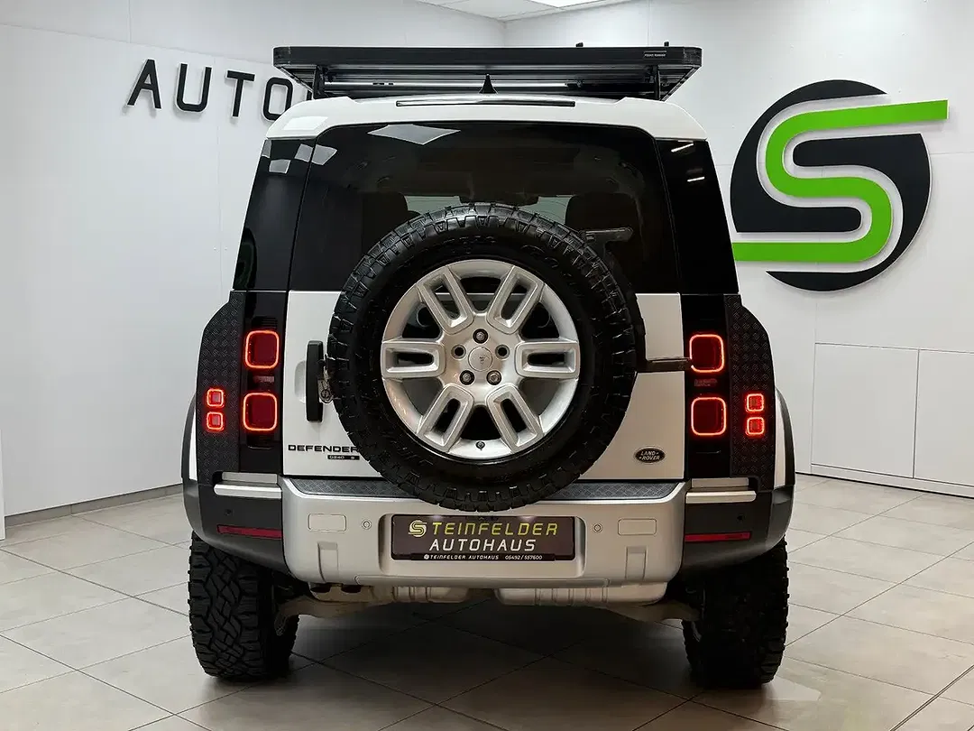 Land Rover Defender - Thumbnail 6