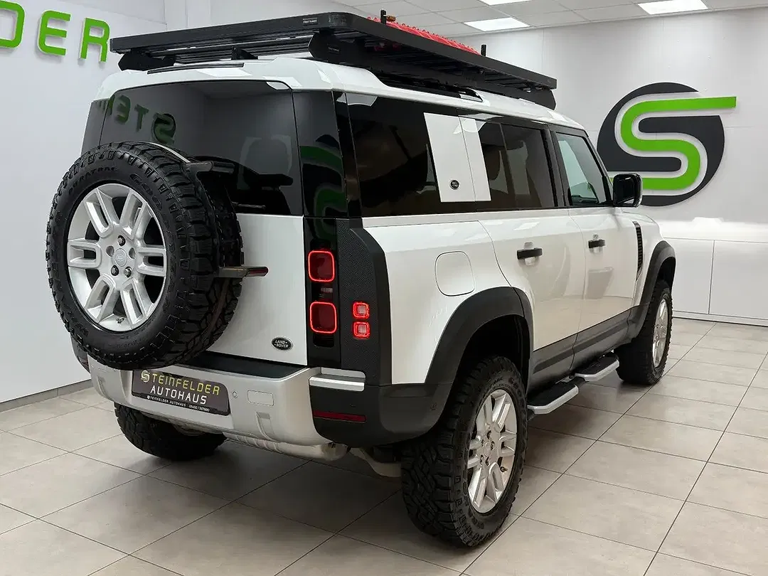 Land Rover Defender - Thumbnail 7