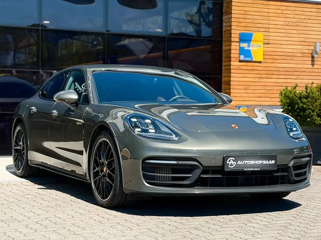 Porsche Panamera - Thumbnail 12