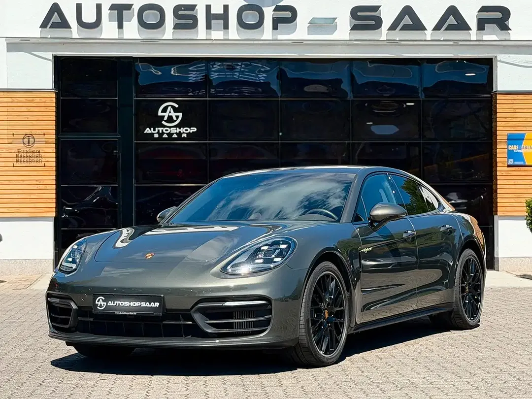 Porsche Panamera - Thumbnail 2